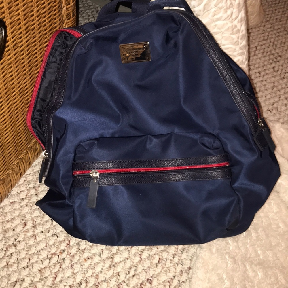 Tommy Hilfiger bag